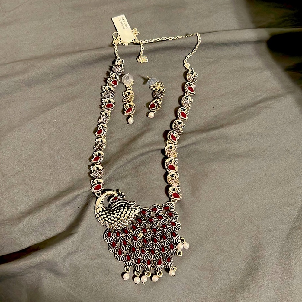 Beautiful Necklace with earrings